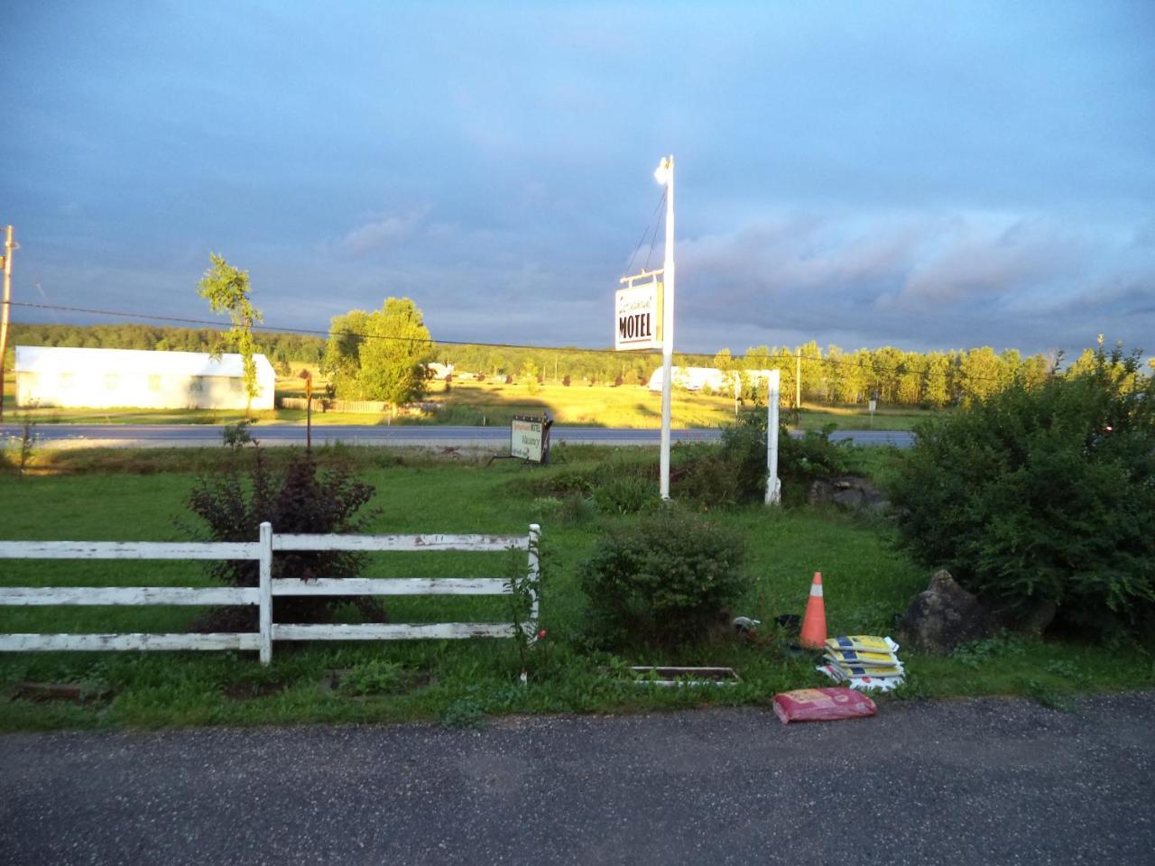 Springmount Motel Owen Sound Εξωτερικό φωτογραφία